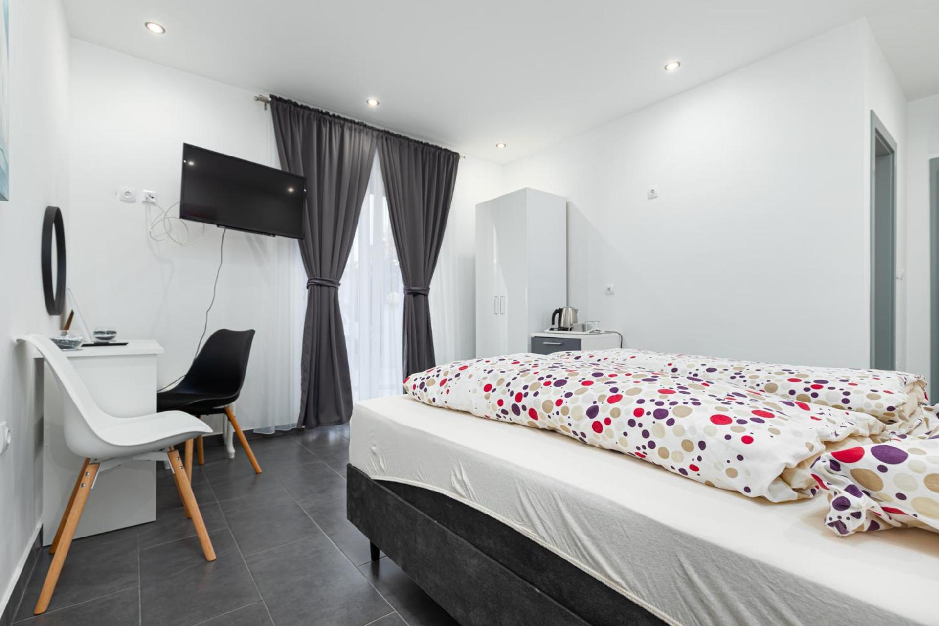 Rooms And Studio Flora Poreč Kültér fotó